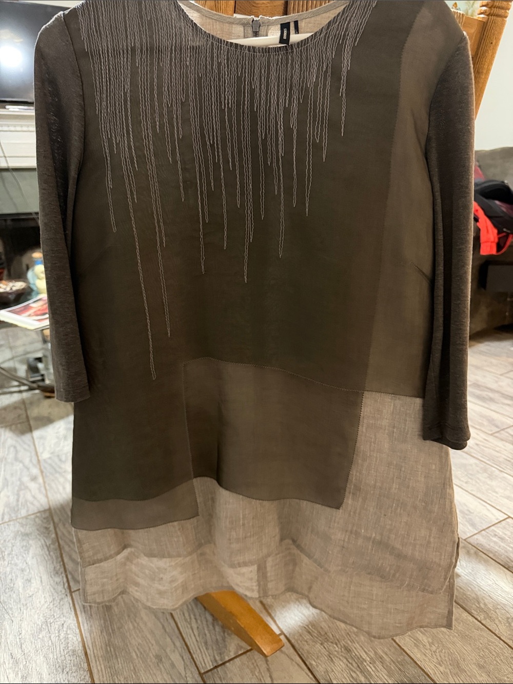 Stella Carakasi Gray Embroidered Shift Top